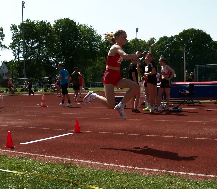 19.05.2024 Zeven; Lahja Diekmann mit Bestweite im Dreisprung