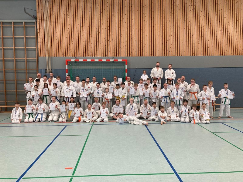 Alle Teilnehmer